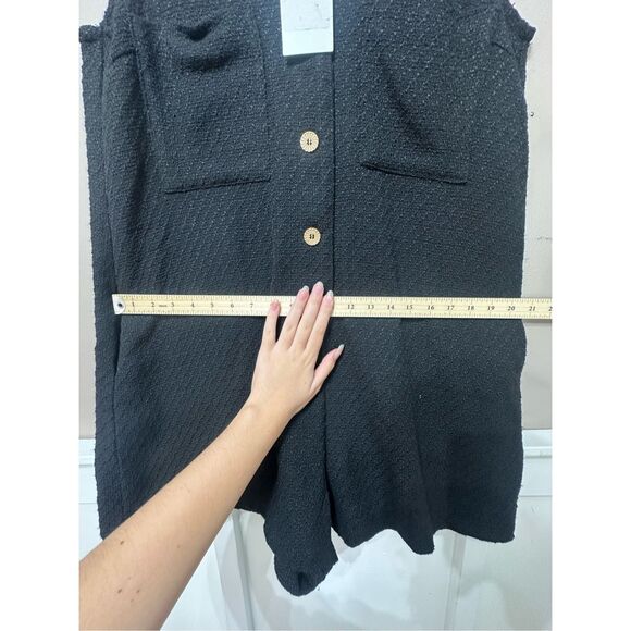NWT TUCKERNUCK Black Textured Myla Effortless Chic Romper Women's Medium - Picture 11 of 14